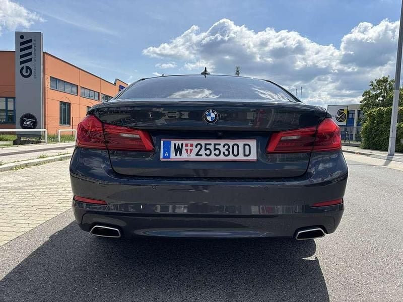 Gebraucht BMW 530 265 PS (194 kW) 2017 Limousine