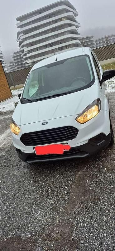 Gebraucht Ford Transit Trend 75 PS (55 kW) 2020 Weiß Limousine