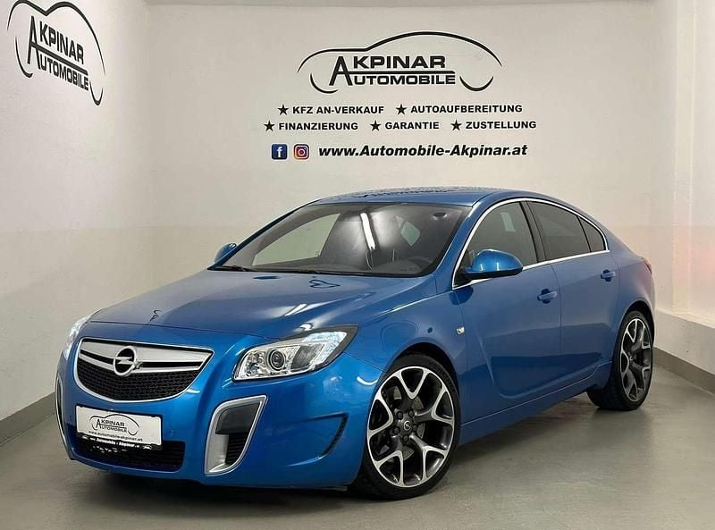 Blau Gebraucht 2011 Opel Insignia OPC Limousine | € 13.690 - Bild 1/4