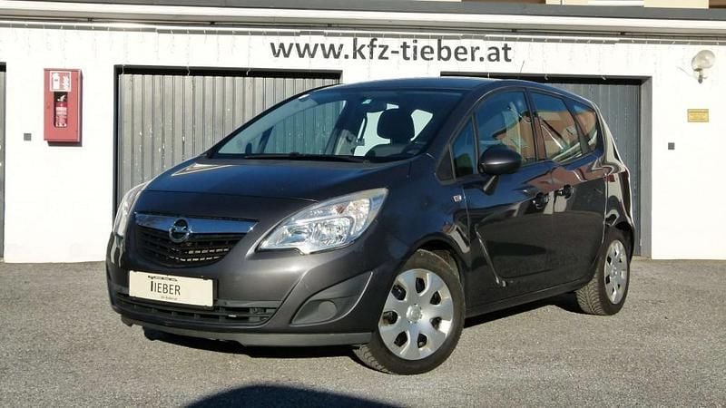 Grau Gebraucht 2011 Opel Meriva Edition Van / Kleinbus | € 5.000 (Etwas zu teuer) - Bild 1/3