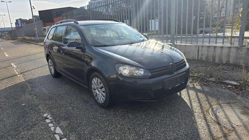 Gebraucht VW Golf VI Highline 105 PS (77 kW) 2010 Kleinwagen