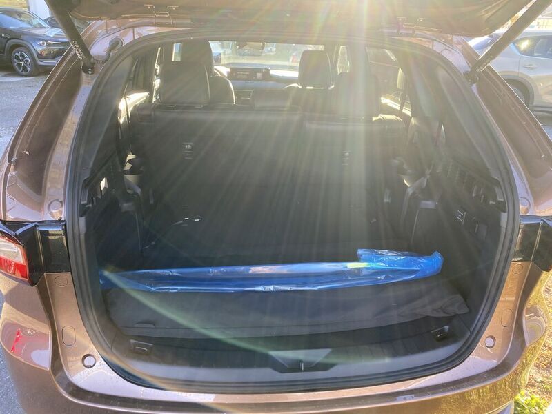 Neu Mazda CX-80 Homura-Line 254 PS (186 kW) 2025 Braun SUV