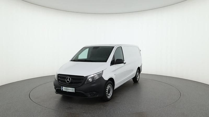 Arktikweiß Gebraucht 2021 Mercedes Vito Van | € 23.990 (Superpreis) - Bild 1/1