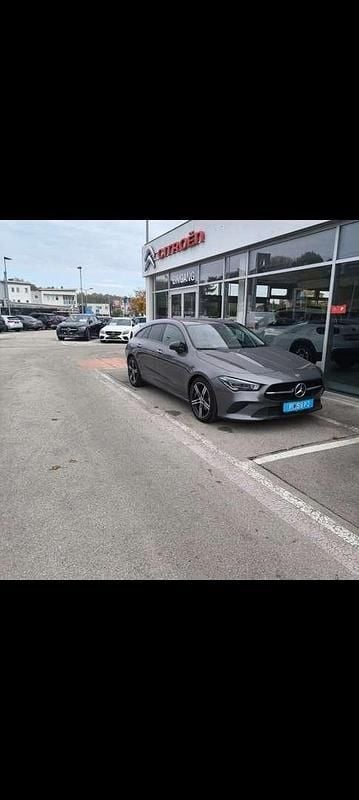 Gebraucht 2023 Mercedes CLA200 Shooting Brake Kombi | € 30.000 (Superpreis) - Bild 1/4