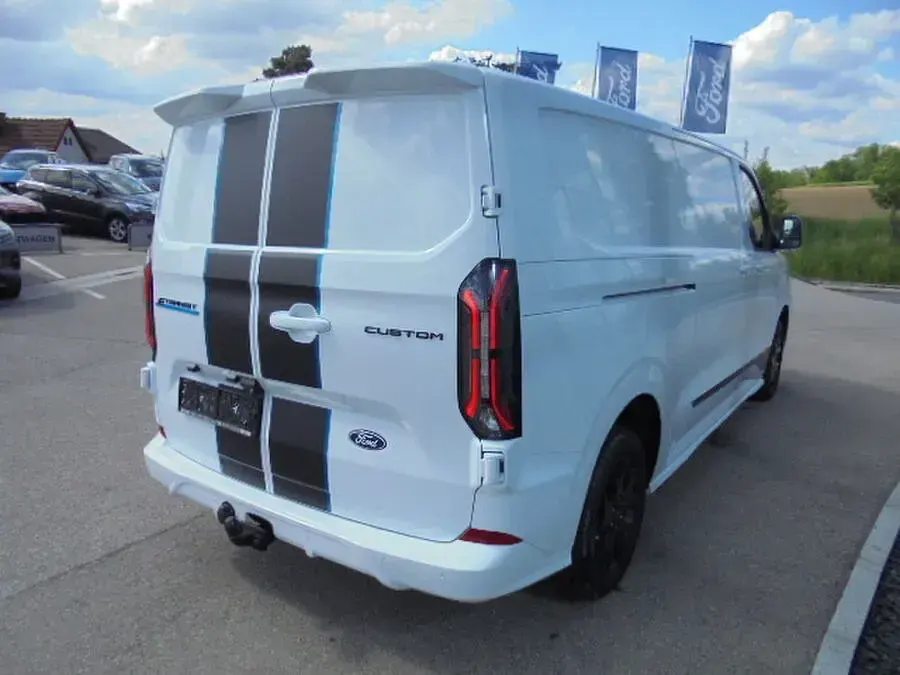 Gebraucht Ford Transit Sport 218 PS (2026) in Oberösterreich - € 41.880 ...