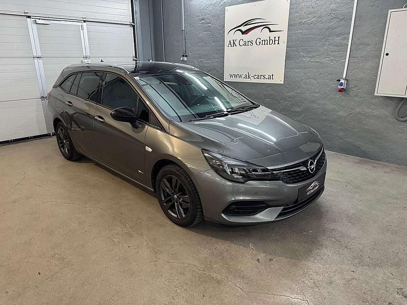 Grau Gebraucht 2022 Opel Astra Design & Tech Kombi | € 12.600 (Fairer Preis) - Bild 1/4