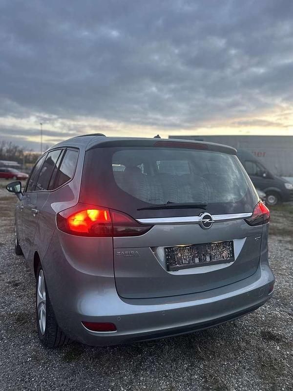Gebraucht Opel Zafira Tourer Edition 120 PS (88 kW) 2015 Van / Kleinbus