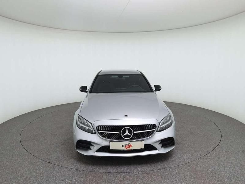 Gebraucht Mercedes C180 AMG line 122 PS (89 kW) 2021 Silber Limousine