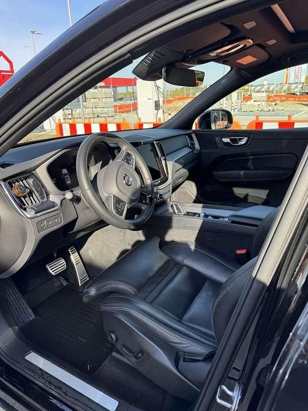 Gebraucht Volvo XC60 253 PS (186 kW) 2021 SUV