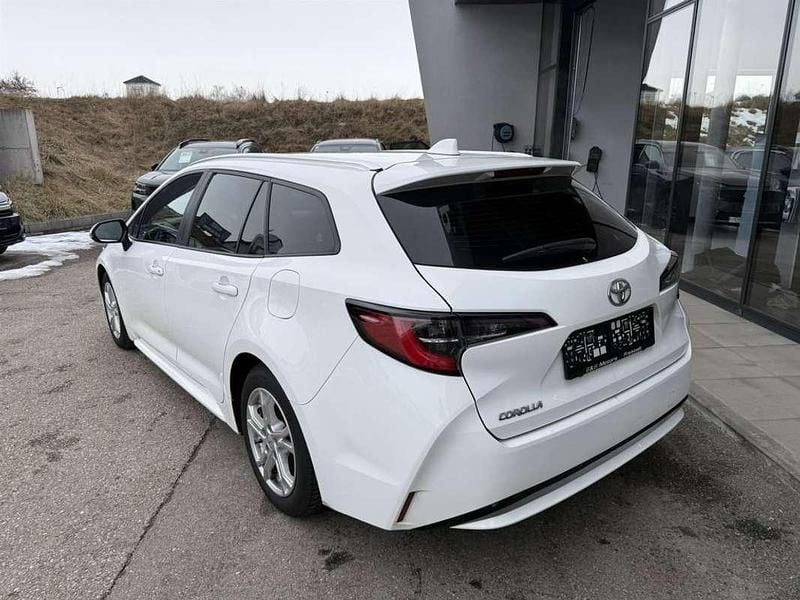 Gebraucht Toyota Corolla Active 116 PS (85 kW) 2019 Weiß Kombi