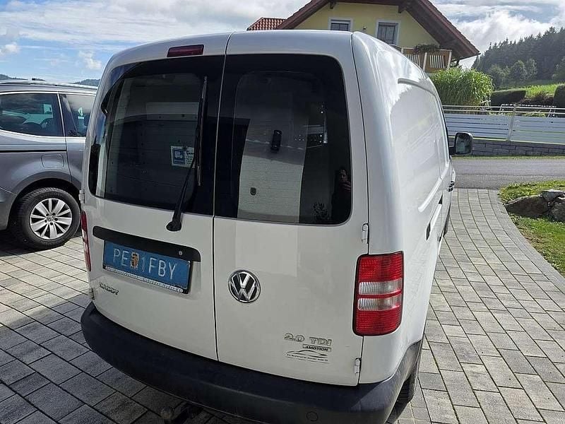 Gebraucht VW Caddy Maxi 110 PS (80 kW) 2013 Weiß Van / Kleinbus
