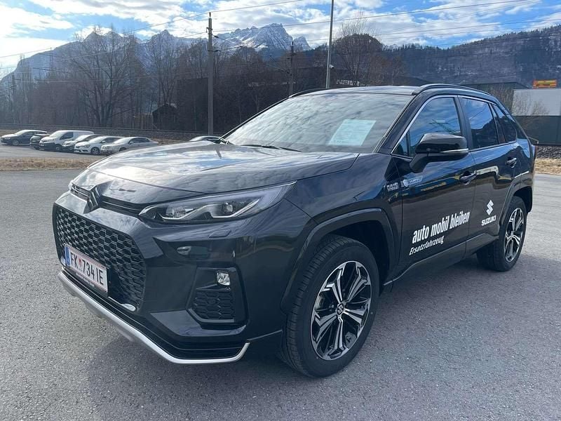 Schwarz Gebraucht 2025 Suzuki Across SUV | € 53.590 - Bild 1/4