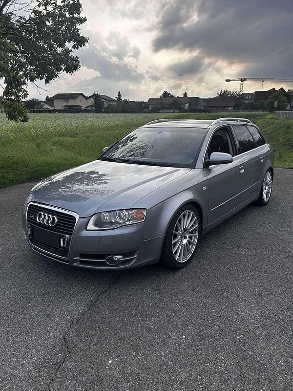 Silber Gebraucht 2005 Audi A4 Kombi | € 7.000 (Teuer) - Bild 1/4