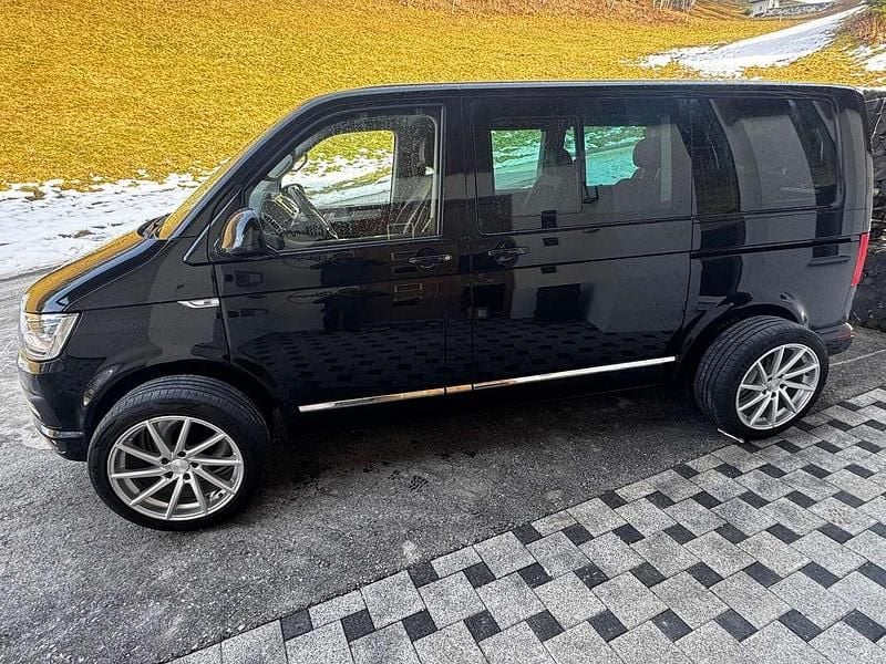 Gebraucht VW Multivan Highline 199 PS (146 kW) 2018 Schwarz Van