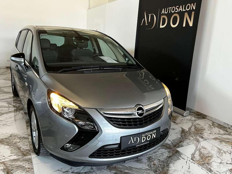 Gebraucht Opel Zafira Tourer Active 136 PS (100 kW) 2014 Silber Van / Kleinbus