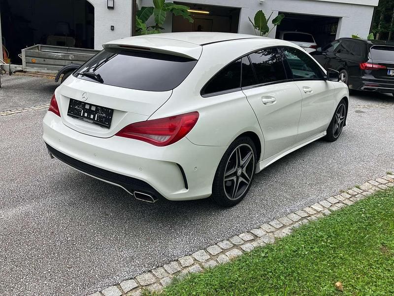 Gebraucht Mercedes CLA200 Shooting Brake AMG line 136 PS (100 kW) 2015 Kombi