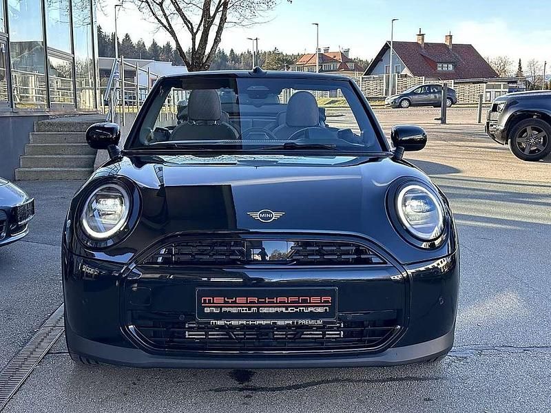 Gebraucht Mini Cooper Cabriolet 163 PS (119 kW) 2025 Schwarz Cabrio
