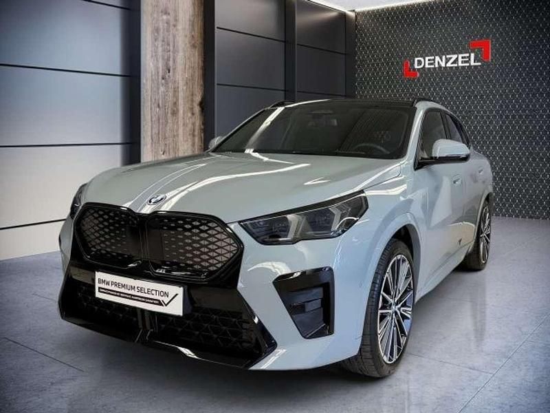 Gebraucht BMW iX2 Luxury Line 225 kW (306 PS) 2025 Grau SUV
