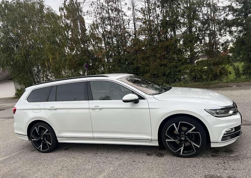 Gebraucht VW Passat Highline 120 PS (88 kW) 2018 Weiß Kombi