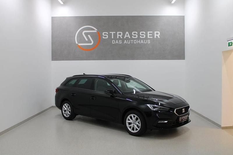 Neu Seat Leon Style 115 PS (84 kW) 2026 Schwarz  metallic Kombi