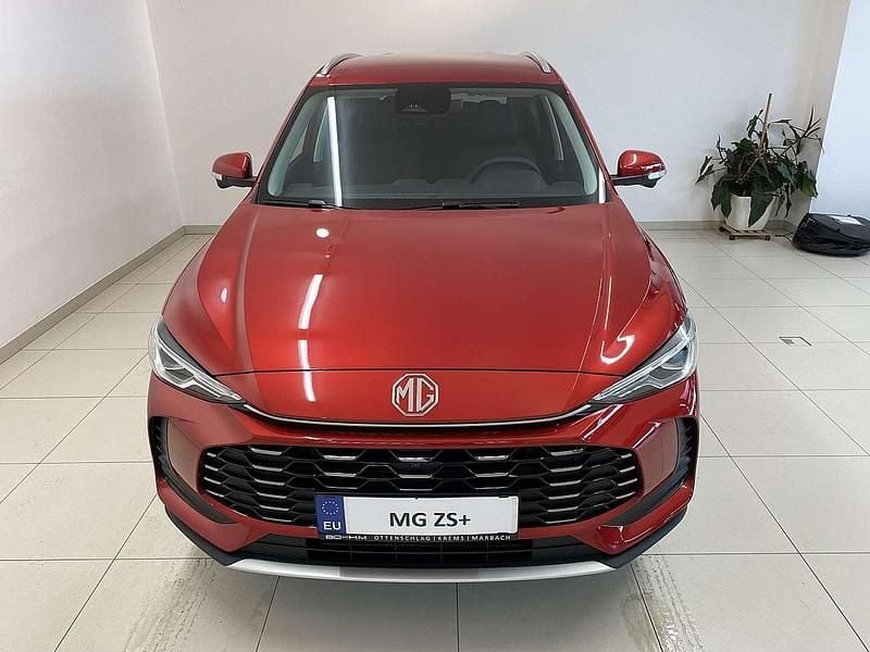 Neu MG ZS 116 PS (85 kW) 2025 Rot SUV