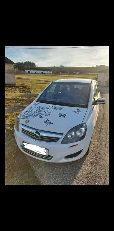 Gebraucht 2011 Opel Zafira Family Van / Kleinbus | € 2.200 (Superpreis) - Bild 1/4