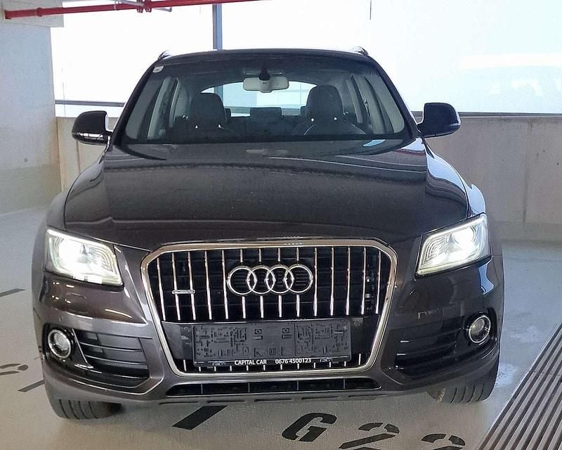 Gebraucht Audi Q5 163 PS (119 kW) 2015 Grau SUV