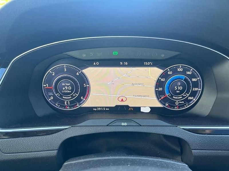 Gebraucht VW Passat Highline 239 PS (175 kW) 2015 Blau Kombi