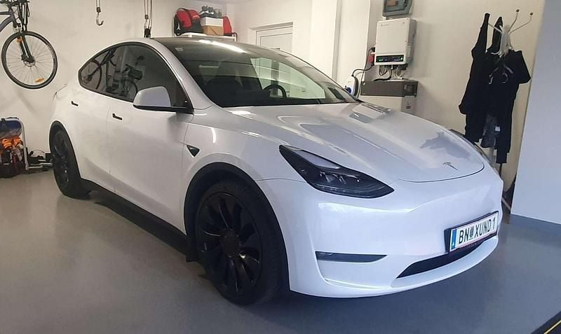 Gebraucht 2024 Tesla Model Y Performance SUV | € 44.500 (Fairer Preis) - Bild 1/4