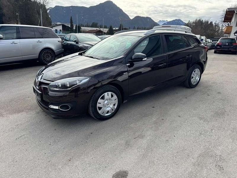 Gebraucht Renault Mégane GrandTour LIMITED 110 PS (80 kW) 2016 Braun Kombi
