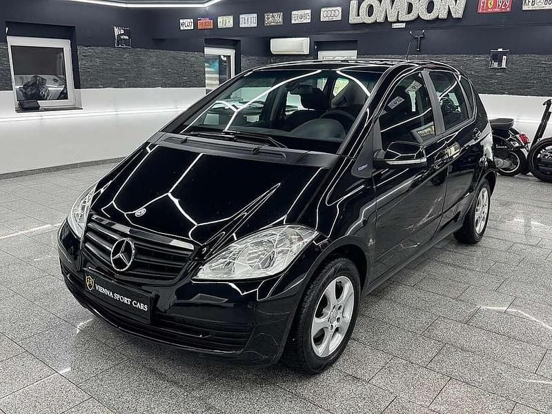 Gebraucht Mercedes A160 95 PS (69 kW) 2010 Schwarz Limousine