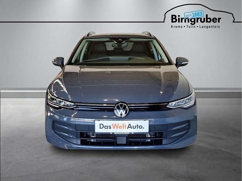 Gebraucht VW Golf VIII Business 116 PS (85 kW) 2025 Grau Kombi