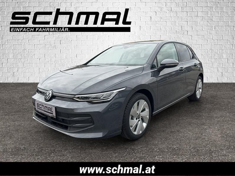 Neu VW Golf VIII 115 PS (84 kW) 2026 Mittelgrau  metallic