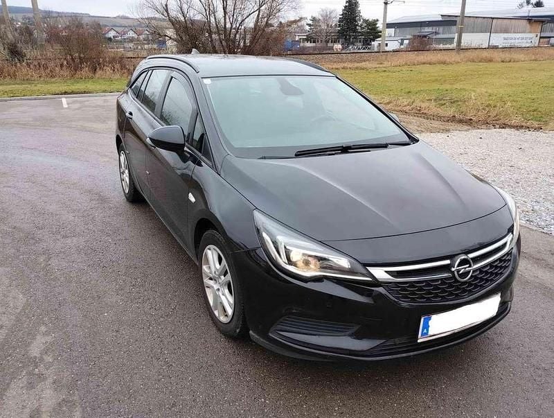 Gebraucht Opel Astra 110 PS (80 kW) 2017 Schwarz Limousine