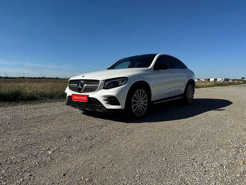 Gebraucht Mercedes GLC350 AMG line 258 PS (189 kW) 2017 Weiß Coupé