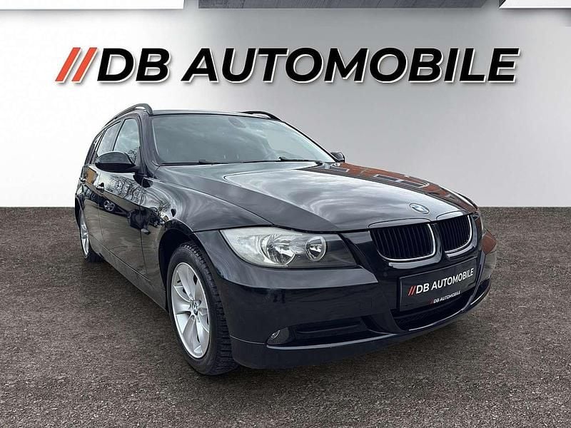 Gebraucht BMW 318 143 PS (105 kW) 2008 Schwarz Kombi