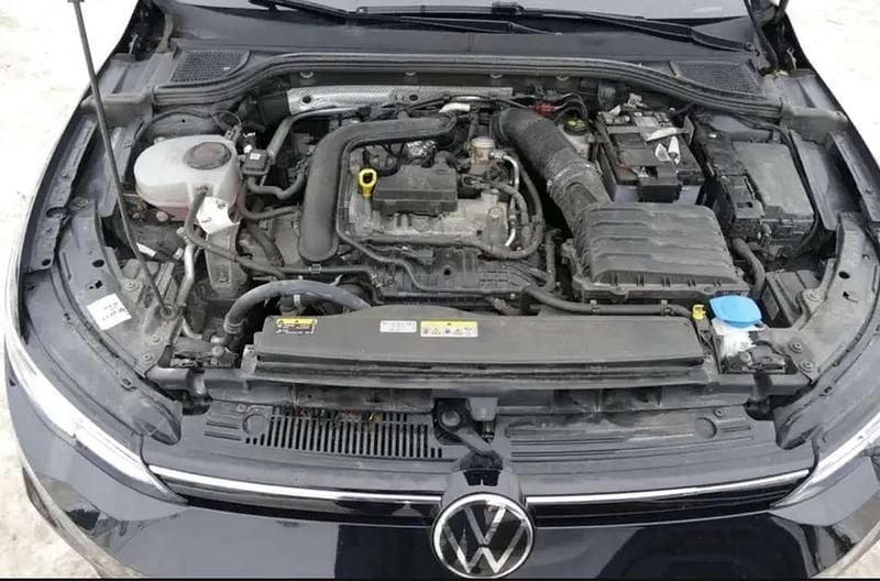 Gebraucht VW Golf Life 110 PS (80 kW) 2022 Limousine