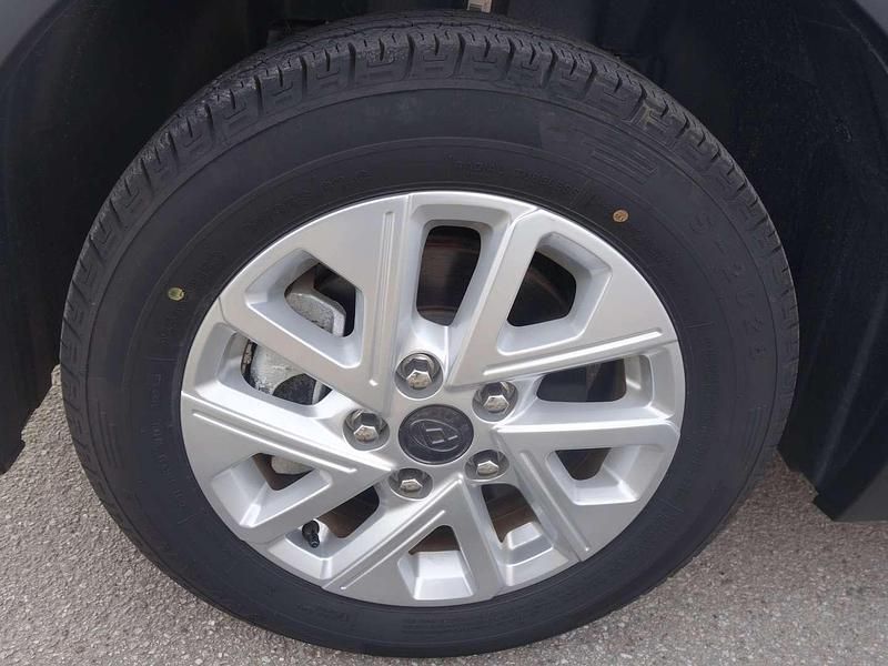 Gebraucht Maxus eDeliver 3 89 kW (122 PS) 2024 Weiß Van