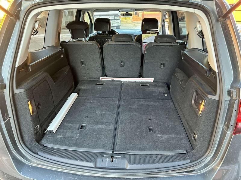 Gebraucht VW Sharan 150 PS (110 kW) 2016 Grau Van / Kleinbus