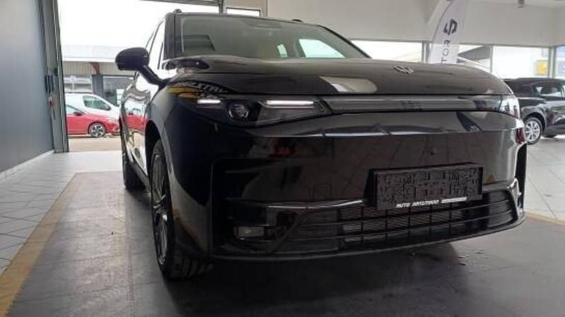 Neu Leapmotor C10 64 kW (88 PS) 2025 Schwarz SUV