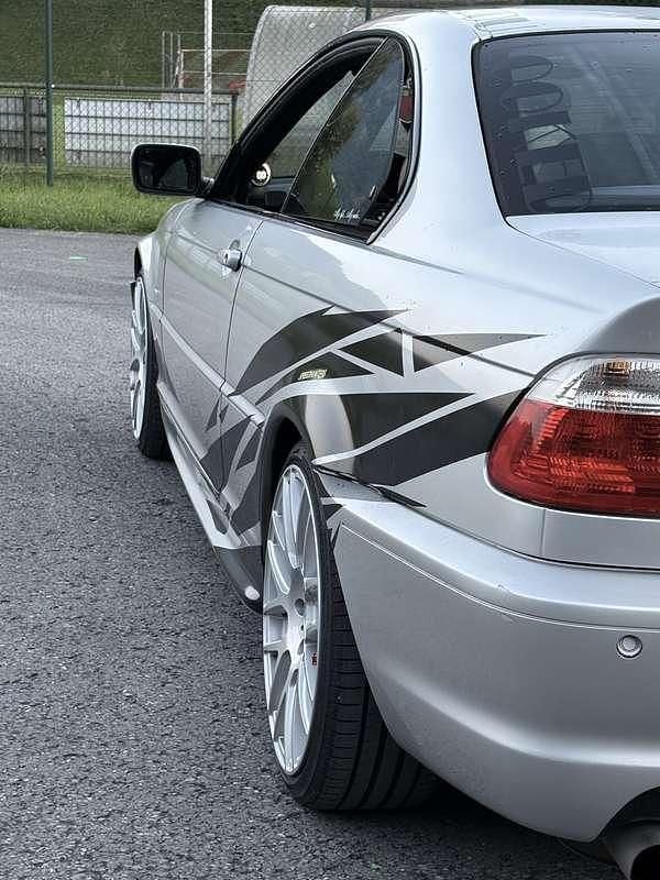 Gebraucht BMW 320 170 PS (125 kW) 2001 Grau Coupé