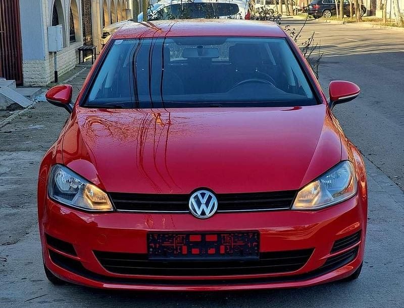 Gebraucht VW Golf VII Comfortline 105 PS (77 kW) 2014 Limousine