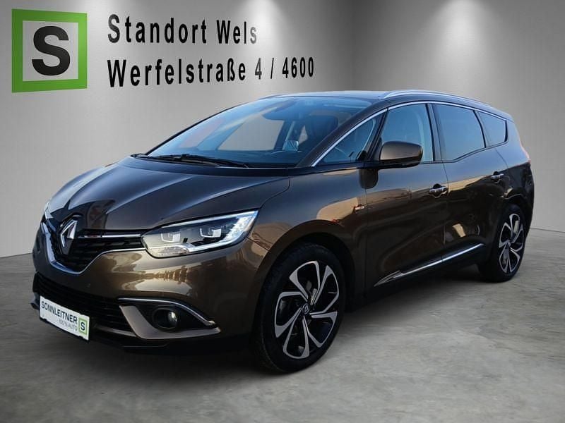 Braun Gebraucht 2017 Renault Grand Scénic IV Bose Edition Van / Kleinbus | € 15.990 (Fairer Preis) - Bild 1/4