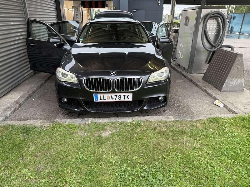 Gebraucht BMW 530 258 PS (189 kW) 2011 Limousine