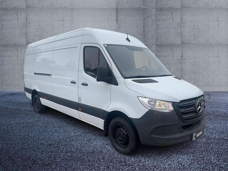 Gebraucht Mercedes Sprinter 150 PS (110 kW) 2023 Weiß Van
