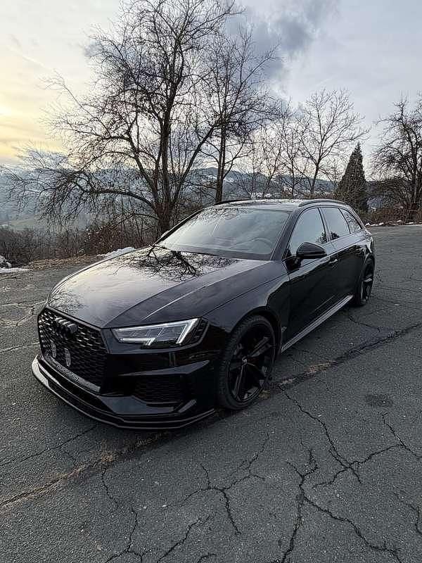 Gebraucht Audi RS4 Performance 450 PS (330 kW) 2018 Kombi