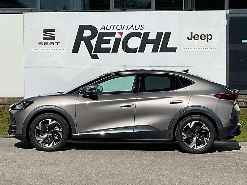 Hellbraun metallic Gebraucht 2024 Cupra Tavascan Endurance SUV | € 41.990 (Fairer Preis) - Bild 1/4