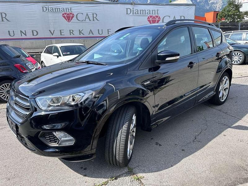 Schwarz Gebraucht 2018 Ford Kuga ST-Line SUV | € 15.200 (Superpreis) - Bild 1/4