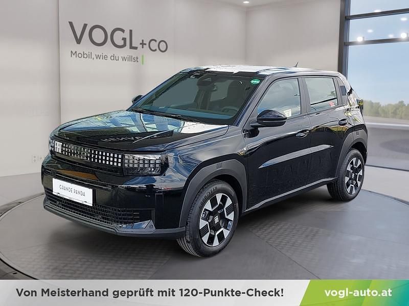 Neu Fiat Grande Panda Icon 101 PS (74 kW) 2025 Schwarz Kleinwagen