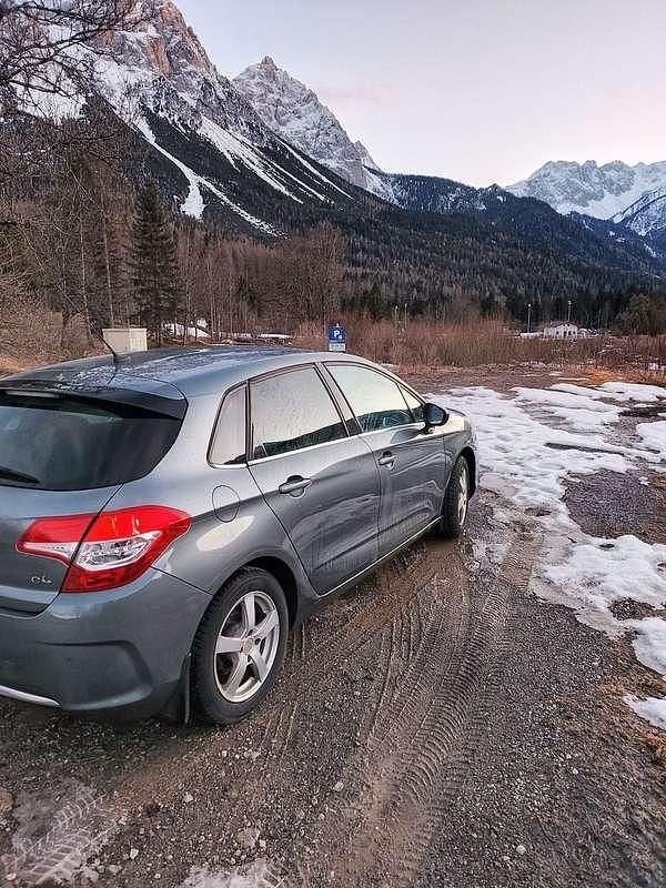 Gebraucht Citroën C4 Exclusive 92 PS (67 kW) 2012 Limousine